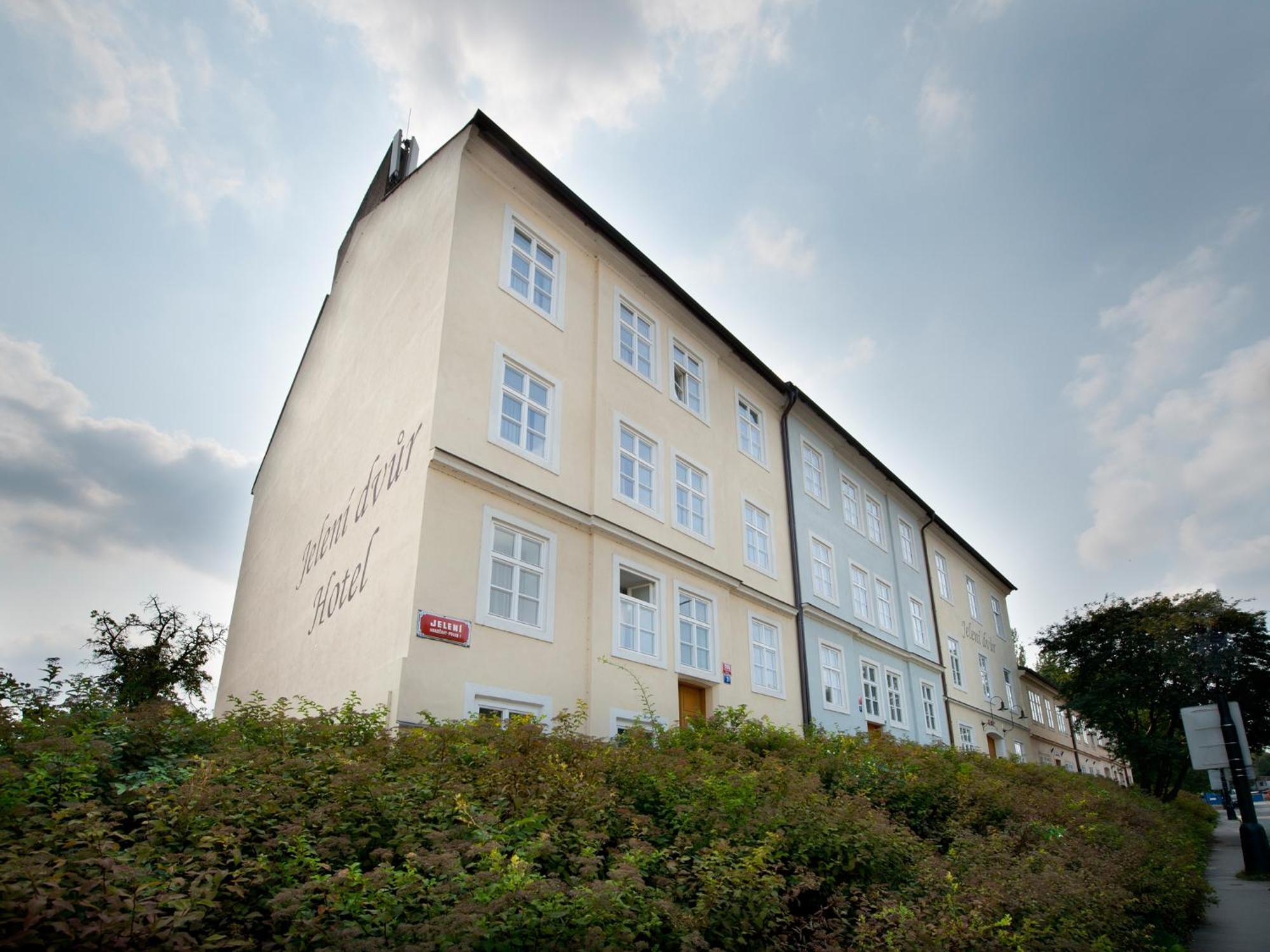 Ea Hotel Jeleni Dvur Prague Castle — Zdjęcia 1